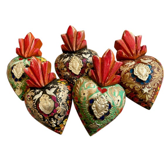 SACRED HEART, Painted Milagro Heart w Doves, Mexican Corazon