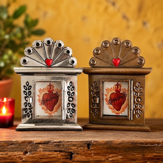 Mexican Tin Heart Nicho Frame, Shadowbox, Small 5”