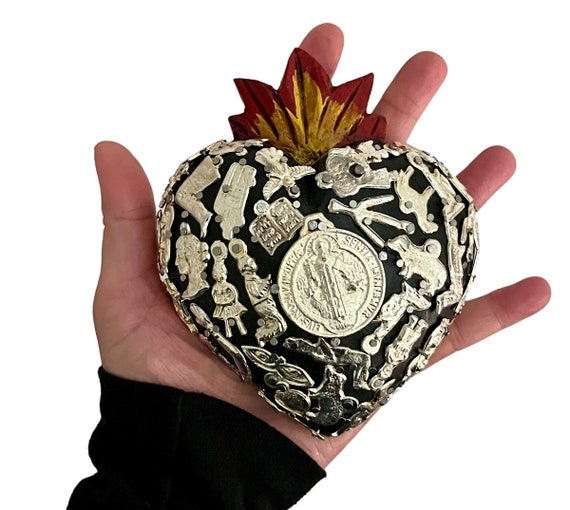 Mexican MILAGROS SACRED HEART,  Heart with Charms, ExVotos Corazon