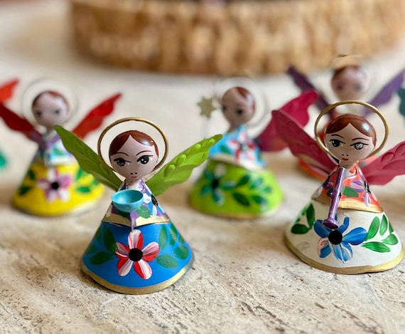 TIN ANGELS Set, Painted Angel ORNAMENTS, Mexican Christmas Party Favors