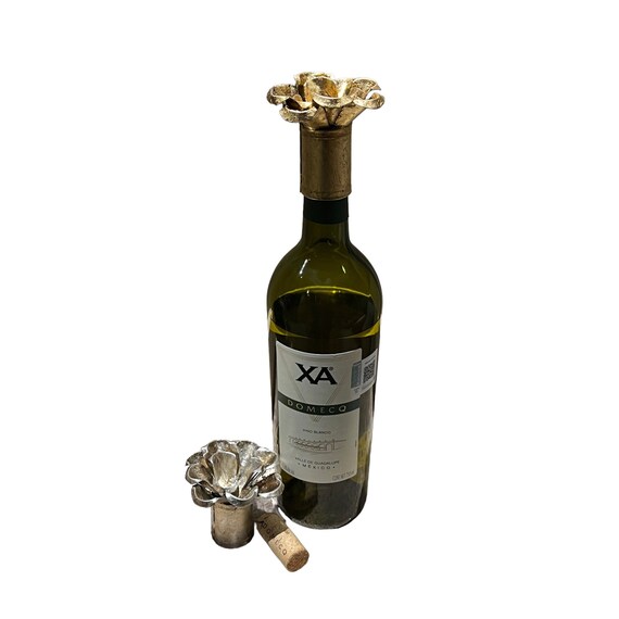 Wine BOTTLE TOPPERS SET, Tin Rose Bottle Decoration, Gold & Silver Leaf, Hostess Gift