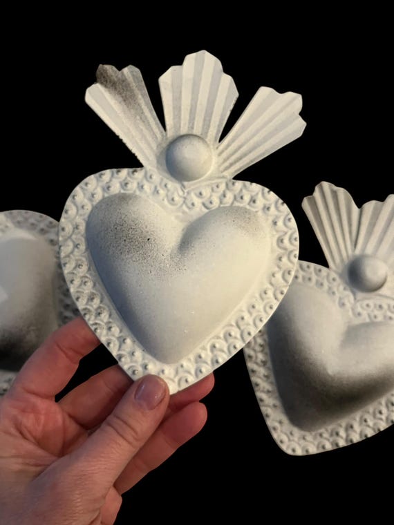 Set (3) DIY Craft Hearts  Unpainted TIN Sacred Hearts, Mexican Corazons