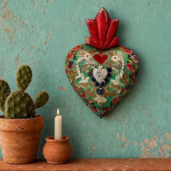 Milagros SACRED HEART, Painted Wood Heart w DOVES, Mexican Corazon 8 1/2"H