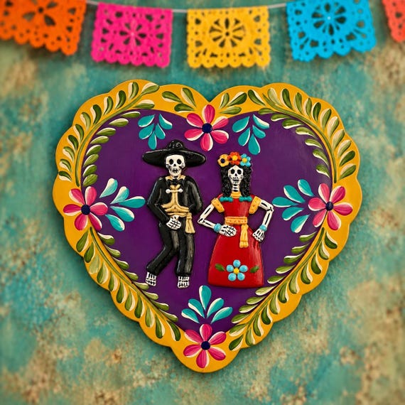 DAY of the DEAD HEART w Catrin/Catrina, Mexican Tin Muertos Novios Altar/Ofrenda Corazon