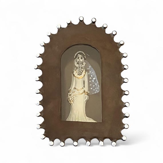 Mexican Tin NICHO with Day of the Dead Catrina Bride Magnet, Shadowbox Frame