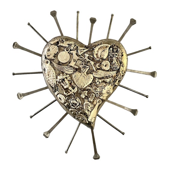 MILAGROS HEART with Nails, Sacred Heart with Charms ExVotos, Mexican Corazón, Embossed Tin