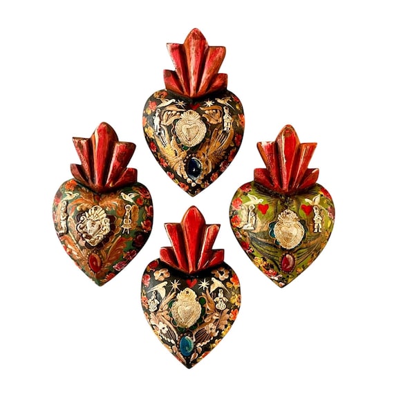 SACRED HEART, Painted Milagro Heart w Doves, Mexican Corazon