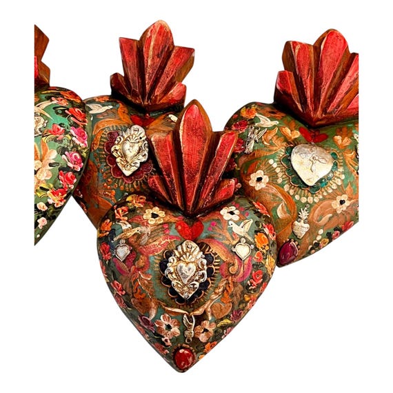 SACRED HEART, Painted Milagro Heart w Doves, Mexican Corazon