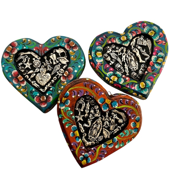 MILAGROS Sacred Heart Mexican ExVotos Corazon 5"