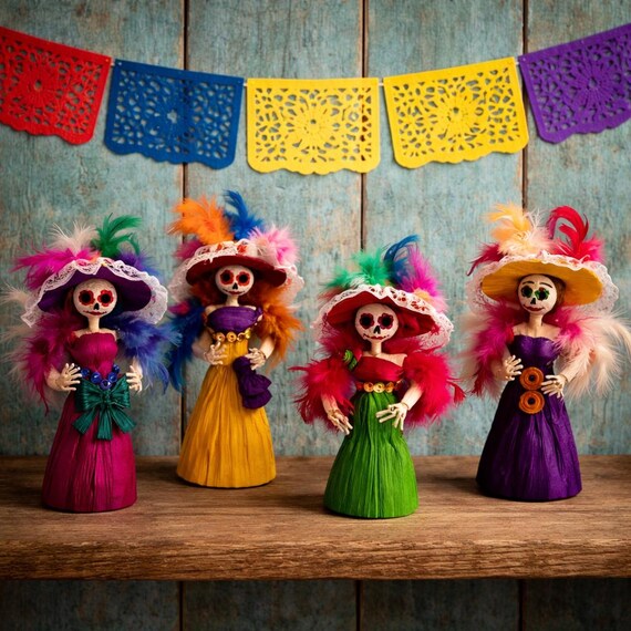 Day of the Dead CATRINA,  Small Mexican Corn Husk Figurine
