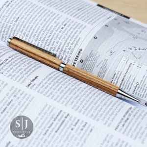 Penna a sfera Zebrano Artisan Slim-line con finitura cromata - realizzata artigianalmente in Inghilterra