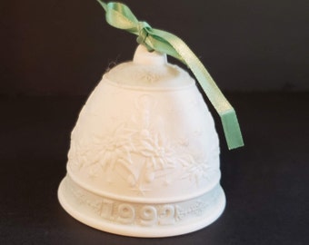 Lladro CHRISTMAS BELL Ornament 1992, Retired 1993, #15913, Embossed Poinsettias & Candles, White Green, Original Box, Feliz Navidad, MINT!