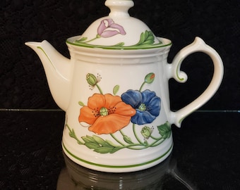 Villeroy & Boch,  Amapola Pattern, 7" TEAPOT, Four (4) Cup Teapot, Made in West Germany, Orange and Blue Poppy Floral Pattern, MINT