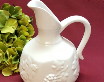 Swedish Knabstraup Pottery Pitcher, 1940s with Potter's Oven Backstamp, White Grapes Leaves, Scandinavian Denmark, Dining Decor, PERFECT