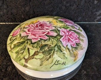 EXTRA LARGE Hand-Painted Porcelain Dresser Jewelry Box, Pirken Hammer of Czech Republic, 8.5"  Green with Lovely Pink Roses, Signed, PERFECT