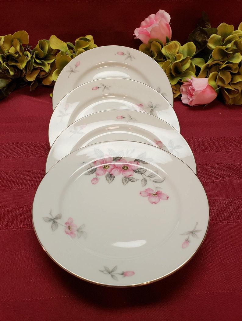 MCM Dining White Pink Floral Made in Japan 4 Available Bread /& Butter Plate Silver Trim 1950s SEYEI Fine China Dogwood Pattern #649