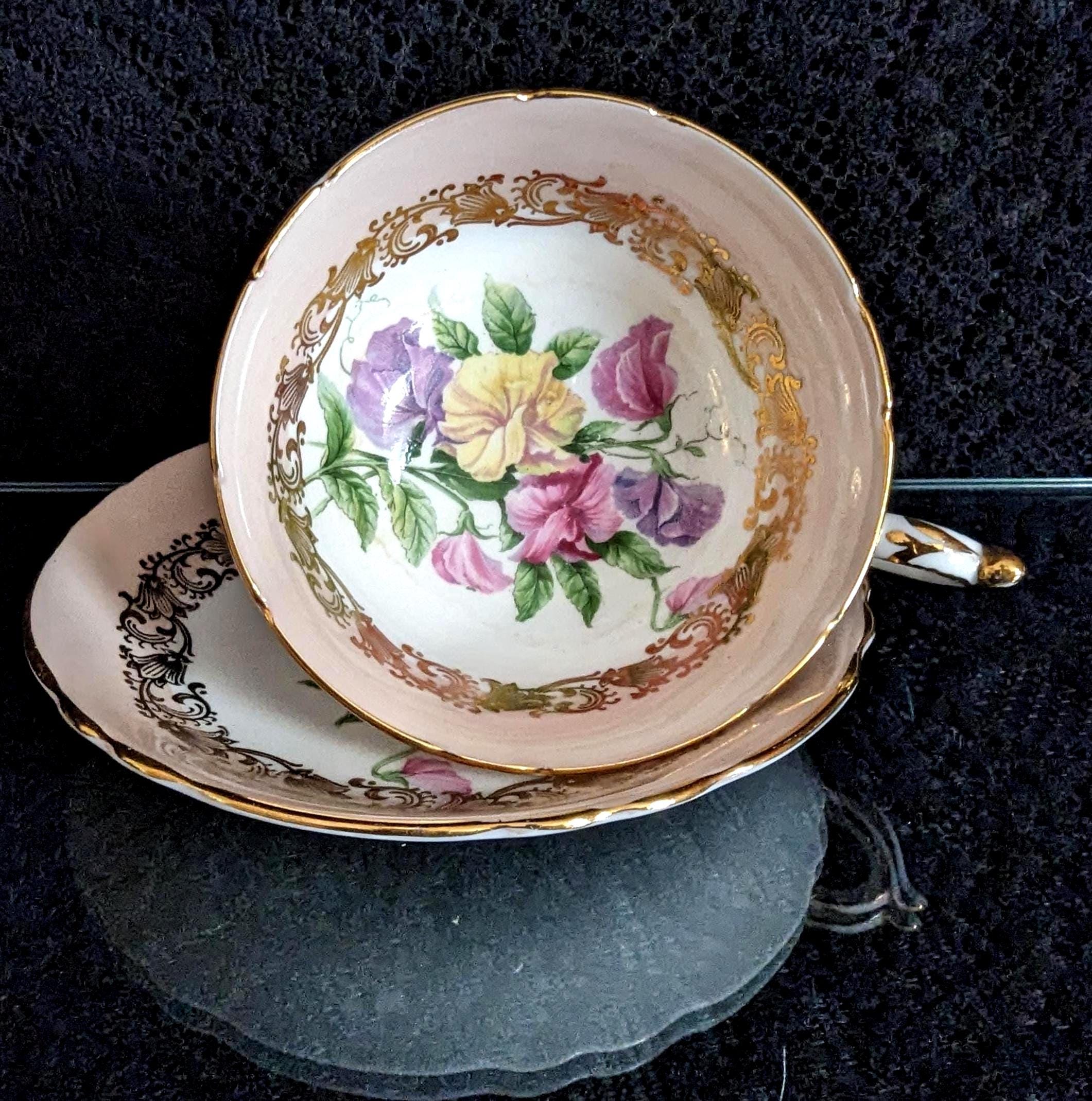 Paragon Majesty the Queen - Etsy