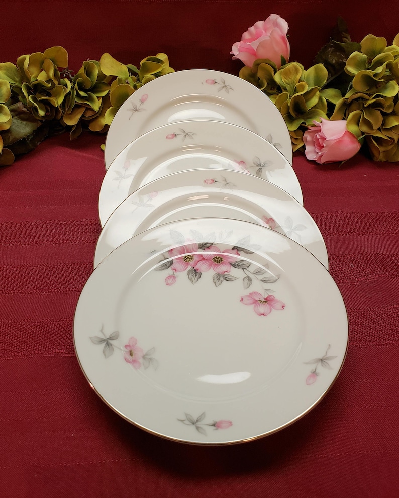 MCM Dining White Pink Floral Made in Japan 4 Available Bread /& Butter Plate Silver Trim 1950s SEYEI Fine China Dogwood Pattern #649