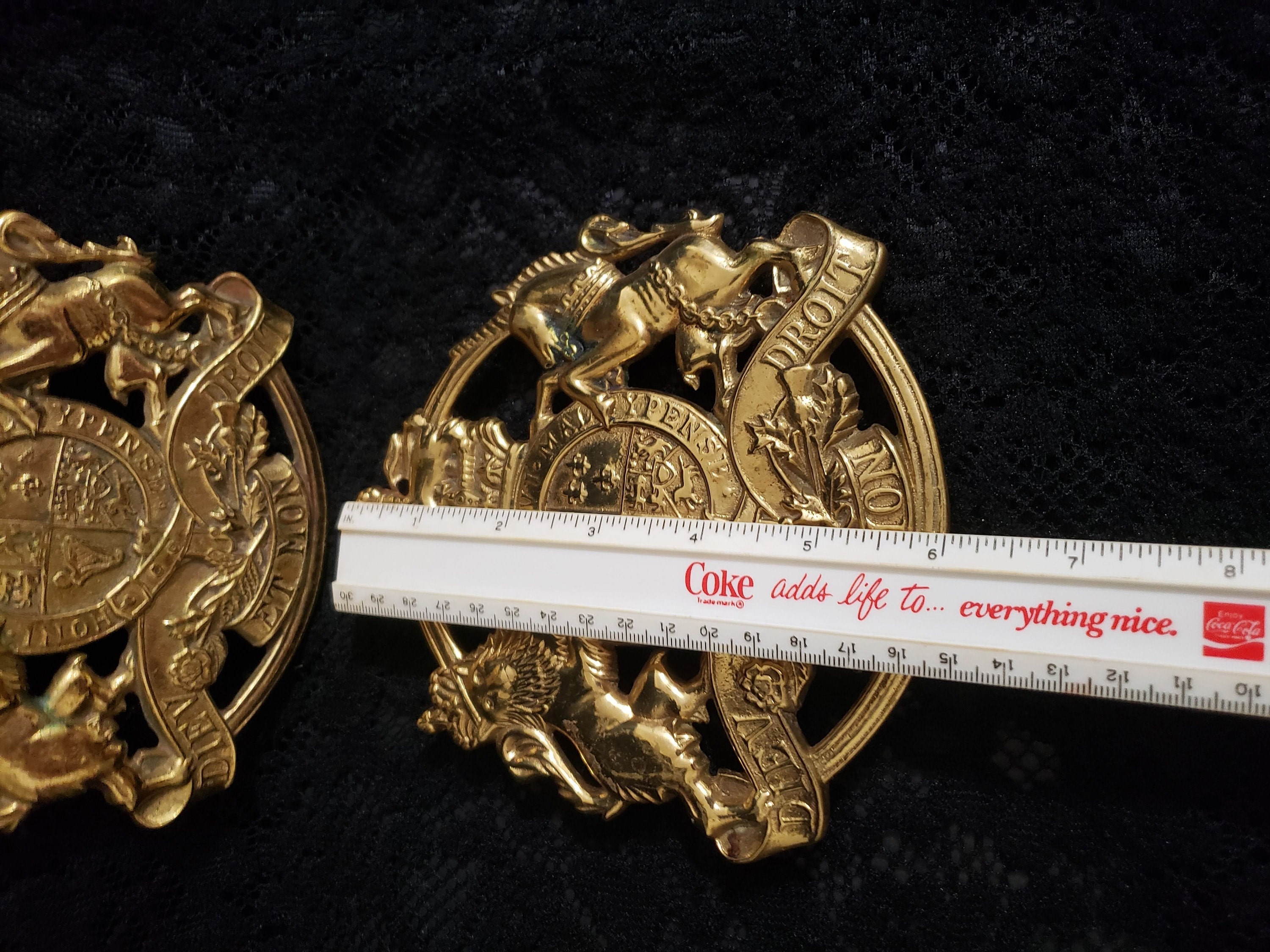 1953 Kings Arms BRASS Trivets UK Coat of Arms VA Etsy