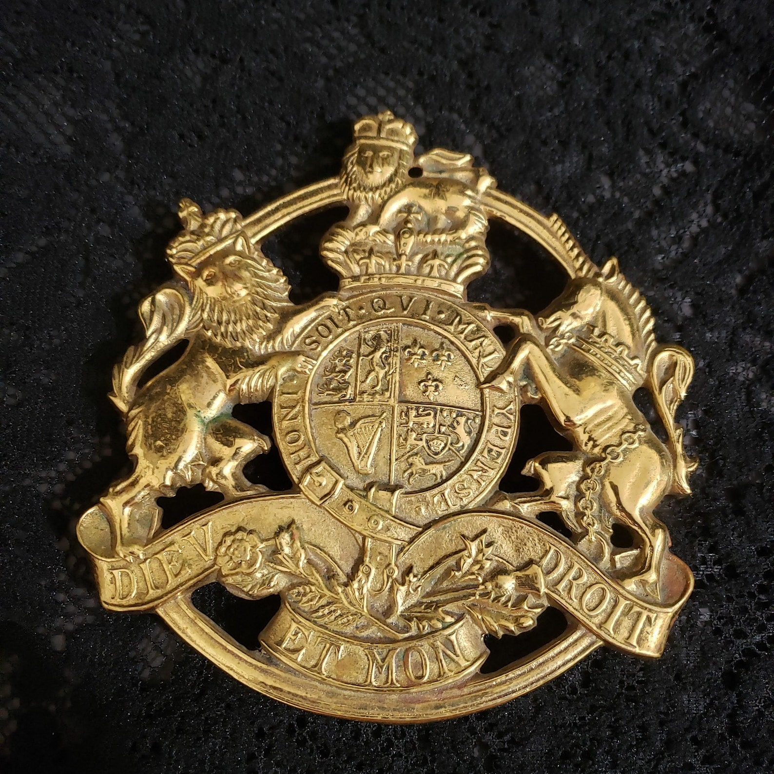 1953 Kings Arms BRASS Trivets UK Coat of Arms VA Etsy