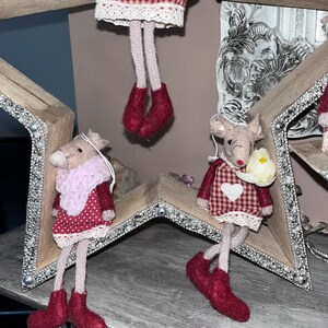 Christmas hanging felt mice with legs image 8