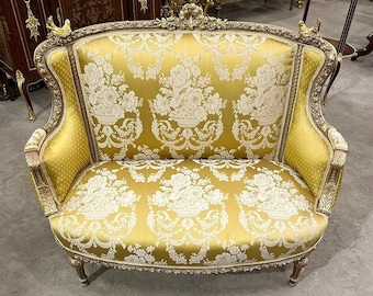 Gold Sofa French Rococo Style with Gold leaf Details Vintage Furniture Baroque Interior Design