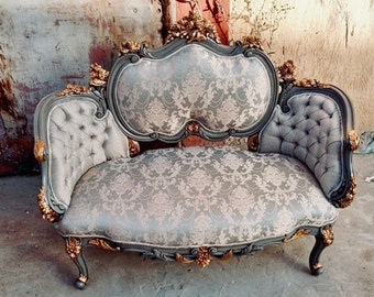 French Tufted Settee Sofa French Tufted Sofa Vintage Furniture Antique Baroque Furniture Rococo Interior Design Vintage