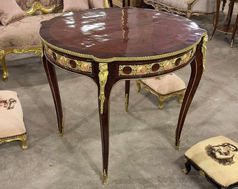 Copper Middle Table Round With Gold Details Antique Louis VXI Style Furniture