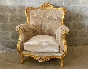 Rococo Throne French Chair Antique Furniture Gold Leaf Velvet Crocodile Alligator Texture Fabric French Louis XVI Baroque Interior Design