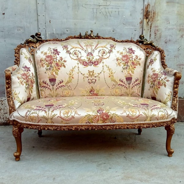 French Tufted Settee White Velvet Wedding Sofa French Tufted Sofa Vintage Furniture Antique Baroque Furniture Rococo Interior Design Vintage