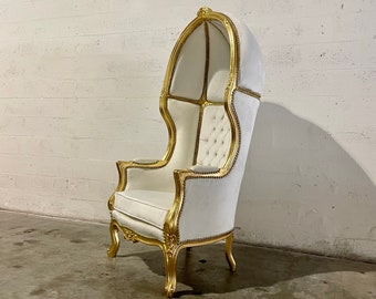 French Balloon Chair Throne Chair *1 Available* High-Back French Canopy Gold Chair Tufted Off-White Velvet Interior Design