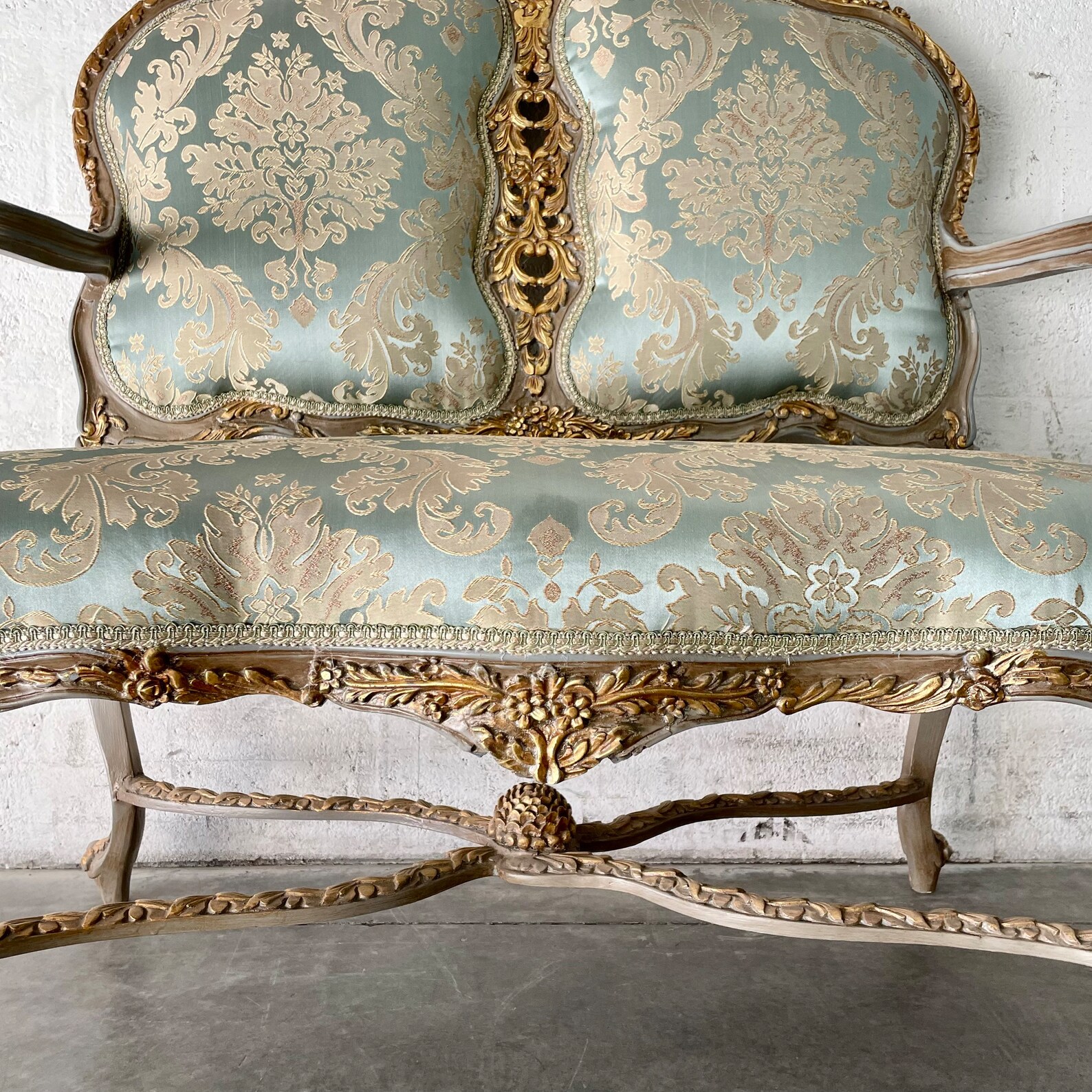 French Tufted Settee White Velvet Wedding Sofa French Tufted Etsy