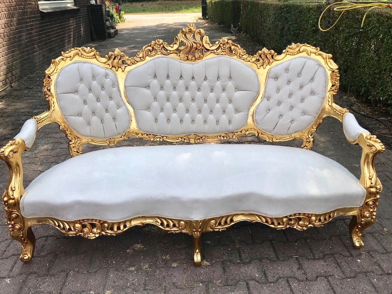 Furniture Rococo 2 Chairs and matching sofa includes shipping to