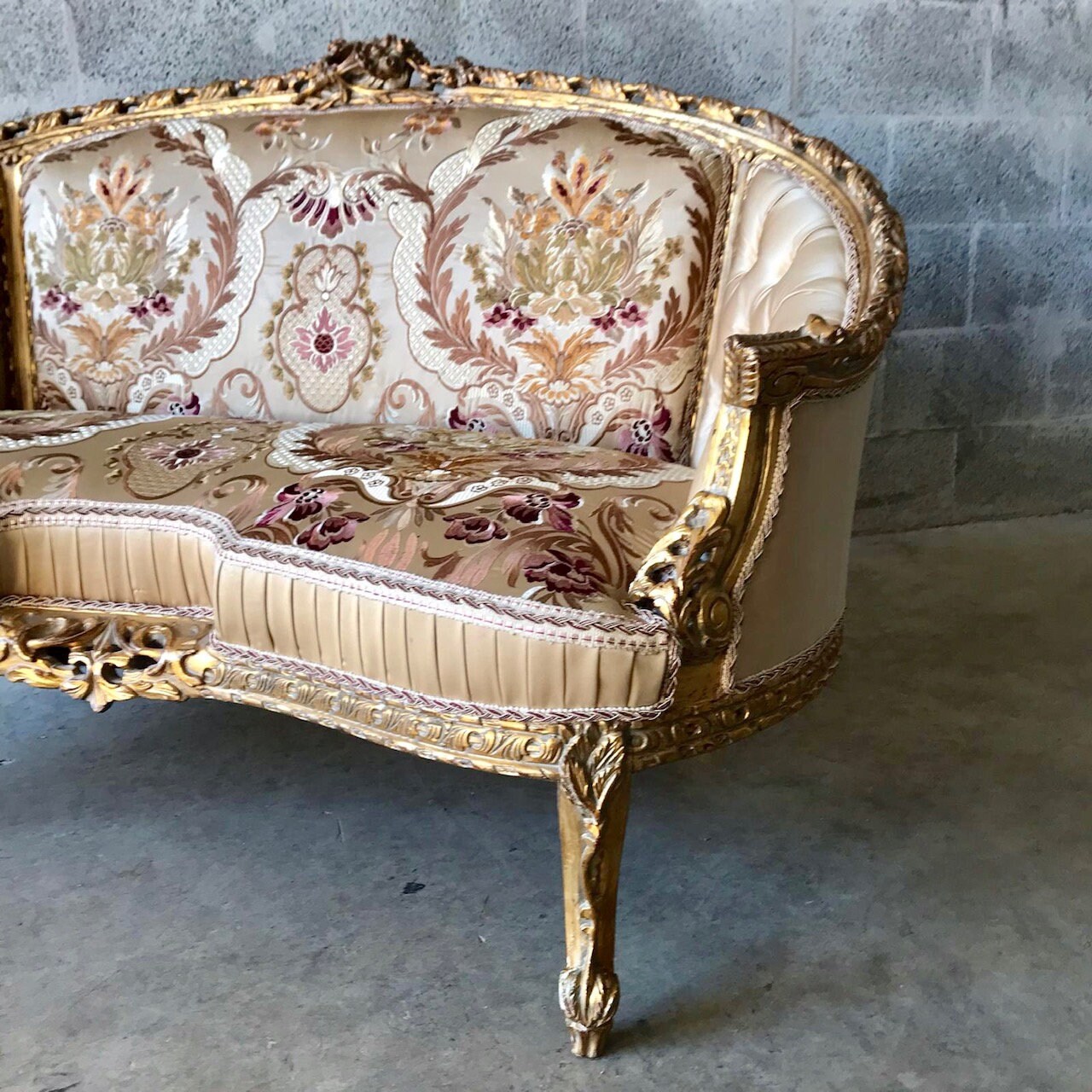 RESERVED* French Marquis Corbeille Furniture French Settee Gold No