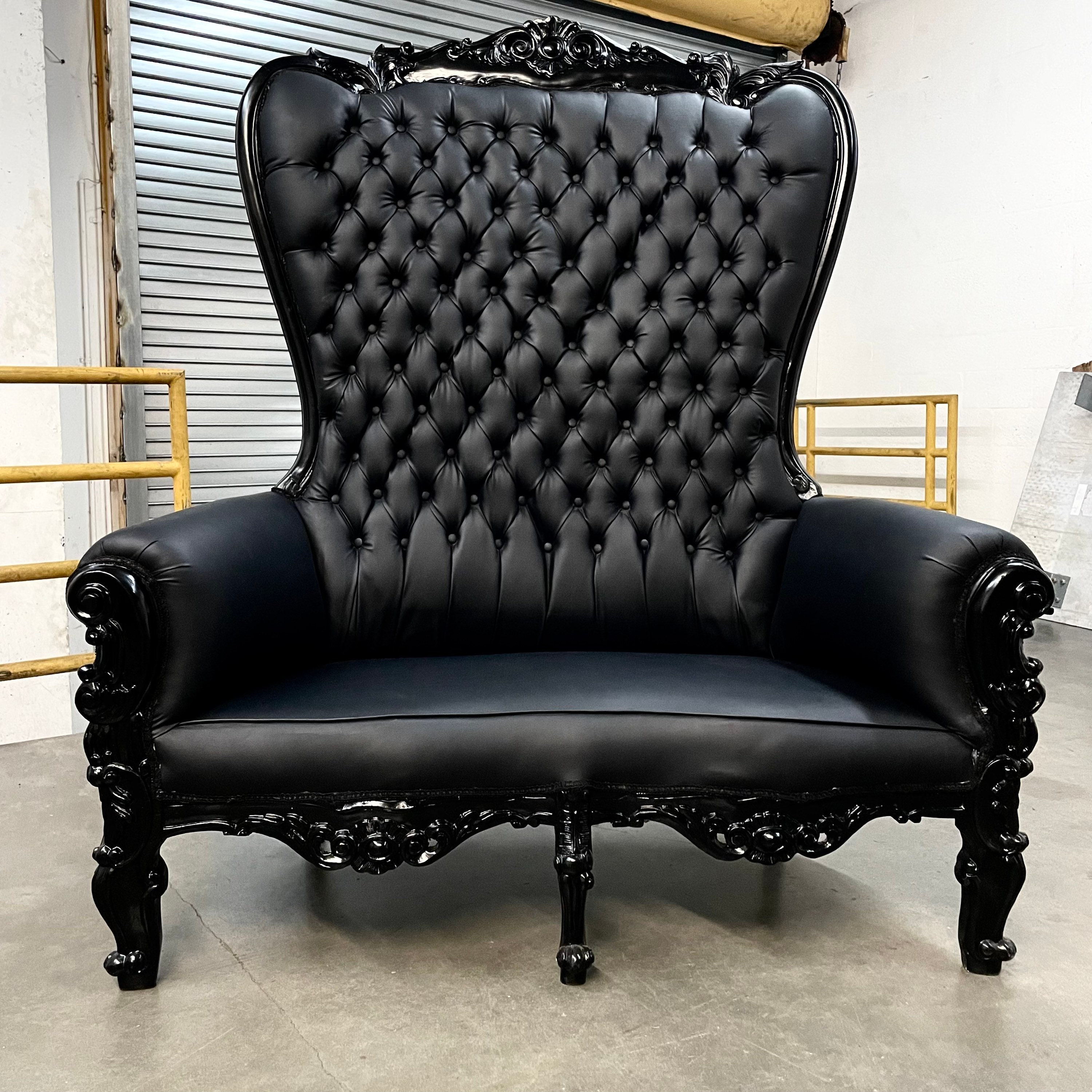 Second hand throne chairs for sale outlet