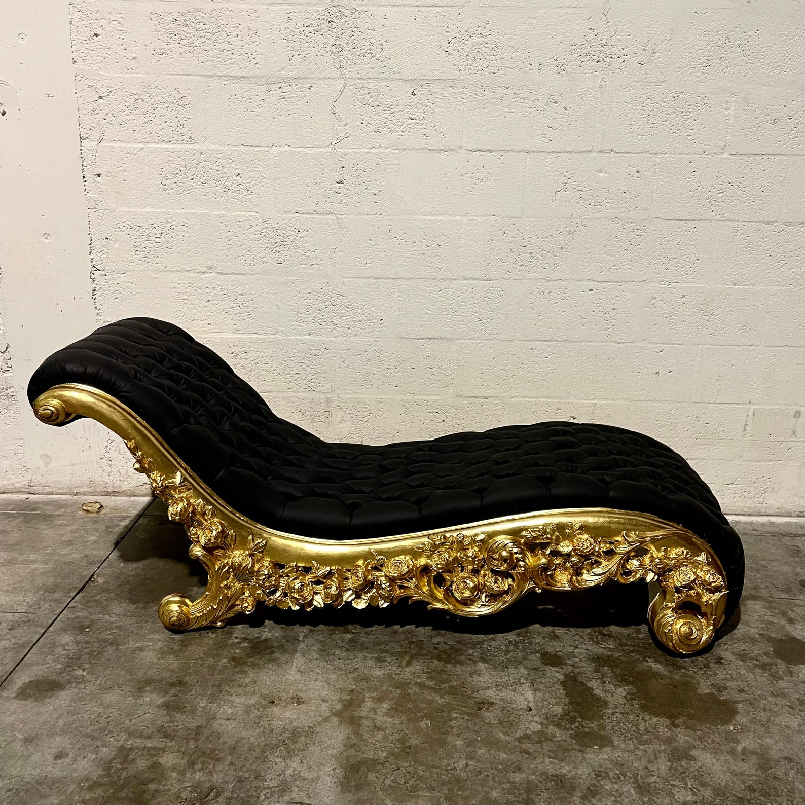 Rococo Chaise Lounge Vintage Settee French Furniture Vintage Etsy