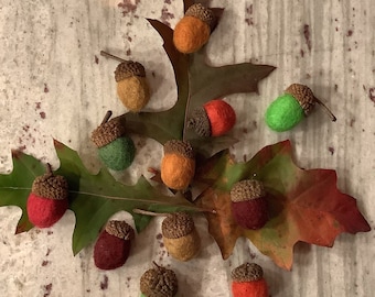 Felted Wool Acorns Set: Rustic Fall Decor, Woodland Ornaments