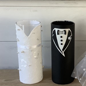 Lace Cylinder bride, Groom black and white