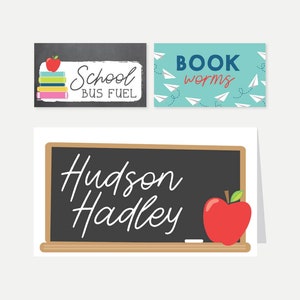 Modelo de cartão de barraca de comida de volta às aulas - cartões de barraca de comida escolar, cartões de barraca de mesa para impressão, cartões de volta às aulas, rótulos de alimentos para a escola