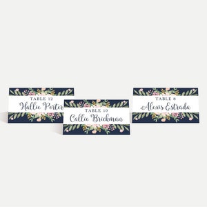 Plantilla de tarjetas de lugar de boda floral rubor rayado azul marino - Tarjetas de lugar Recepción de boda, Caligrafía de tarjeta de lugar de boda, PDF imprimible