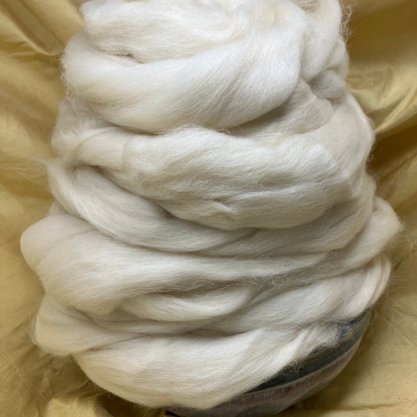 10% Off for LImited Time...BFL Blue Faced Leicester Roving Top Spinning Dyeing Weaving Rug Making 8 ounces