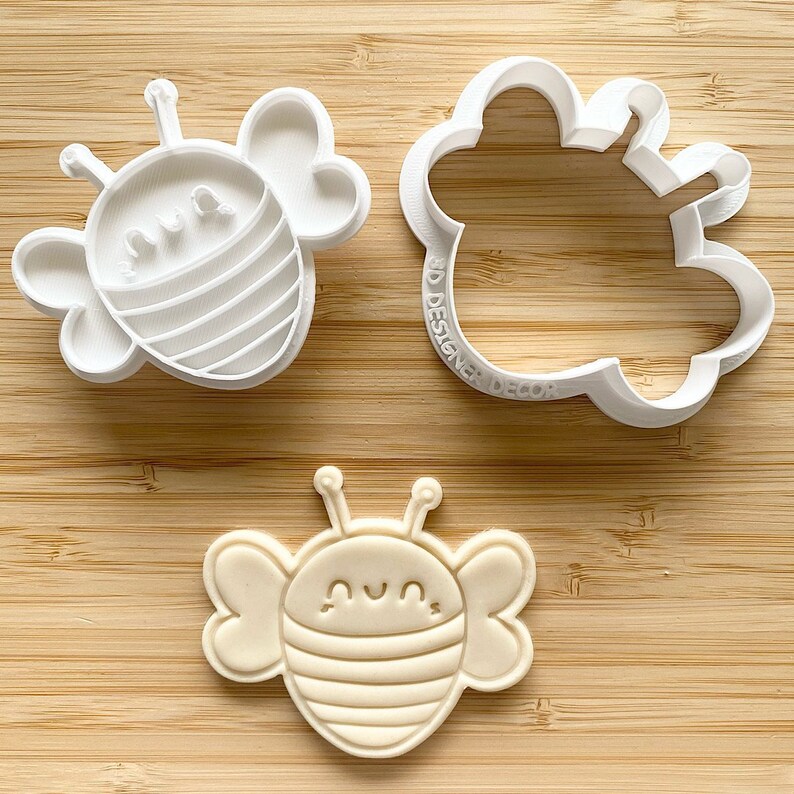 Bee Cookie Cutter and Embosser Set Etsy Australia