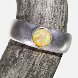 Welo opal ring in noble timeless design 925 sterling silver silverring natural Ethiopian opal jewelry multicolor wedding gift idea unisex