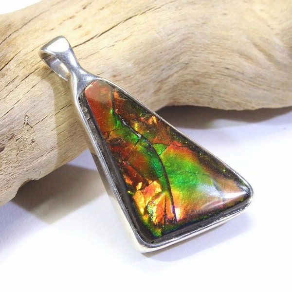 Green red ammolite pendant with 925 sterling silver setting fossil chain pendant ammolite jewelry dragonstone ammonite pendant color changer