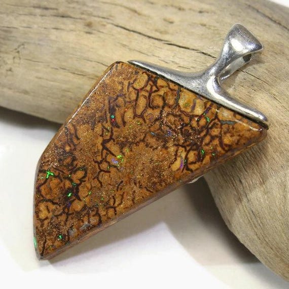 Pendentif En Argent 925 Avec Opale Boulder Australienne – Naturel – Vert – 26.6 Carats