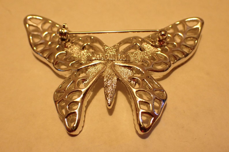 large sarah coventry silver butterfly pin brooch