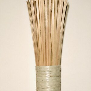 Skillet Doctor&#39;s 8&quot; Bamboo Skillet Cleaning Brush
