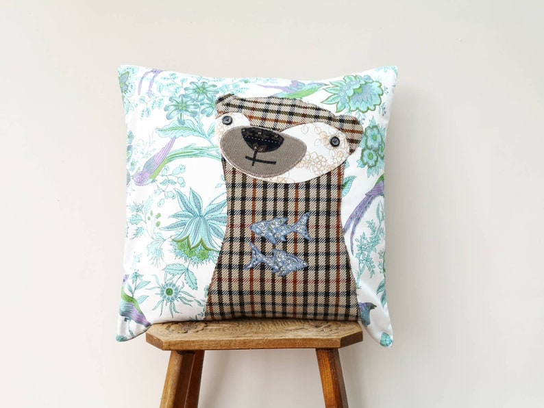 Otter cushion cover made with vintage Jonelle fabric a handmade cushion for an eclectic home image 2