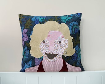 Oreiller Marilyn Monroe - une housse de coussin appliquée, faite à la main, unique en son genre.