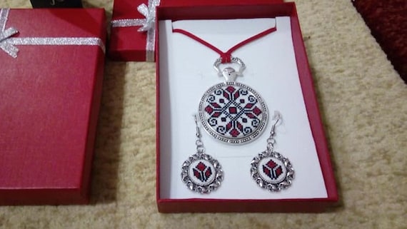 Cross Stitch Necklace and Earings, Ethno Jewelry, Romanian Folk